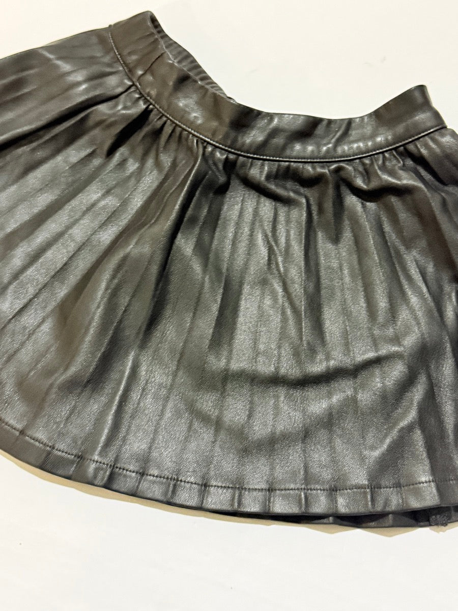 baby GAP Black Faux Leather Pleated Skirt 4T
