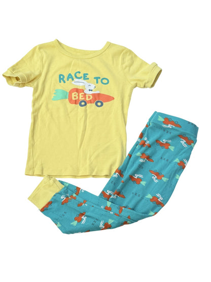 Joe Fresh Race to Bed Pajama Set Size 3