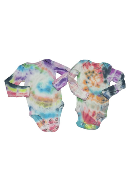 Simple Joys by Carter's Tie-Dye Bodysuit 2-Pack NB