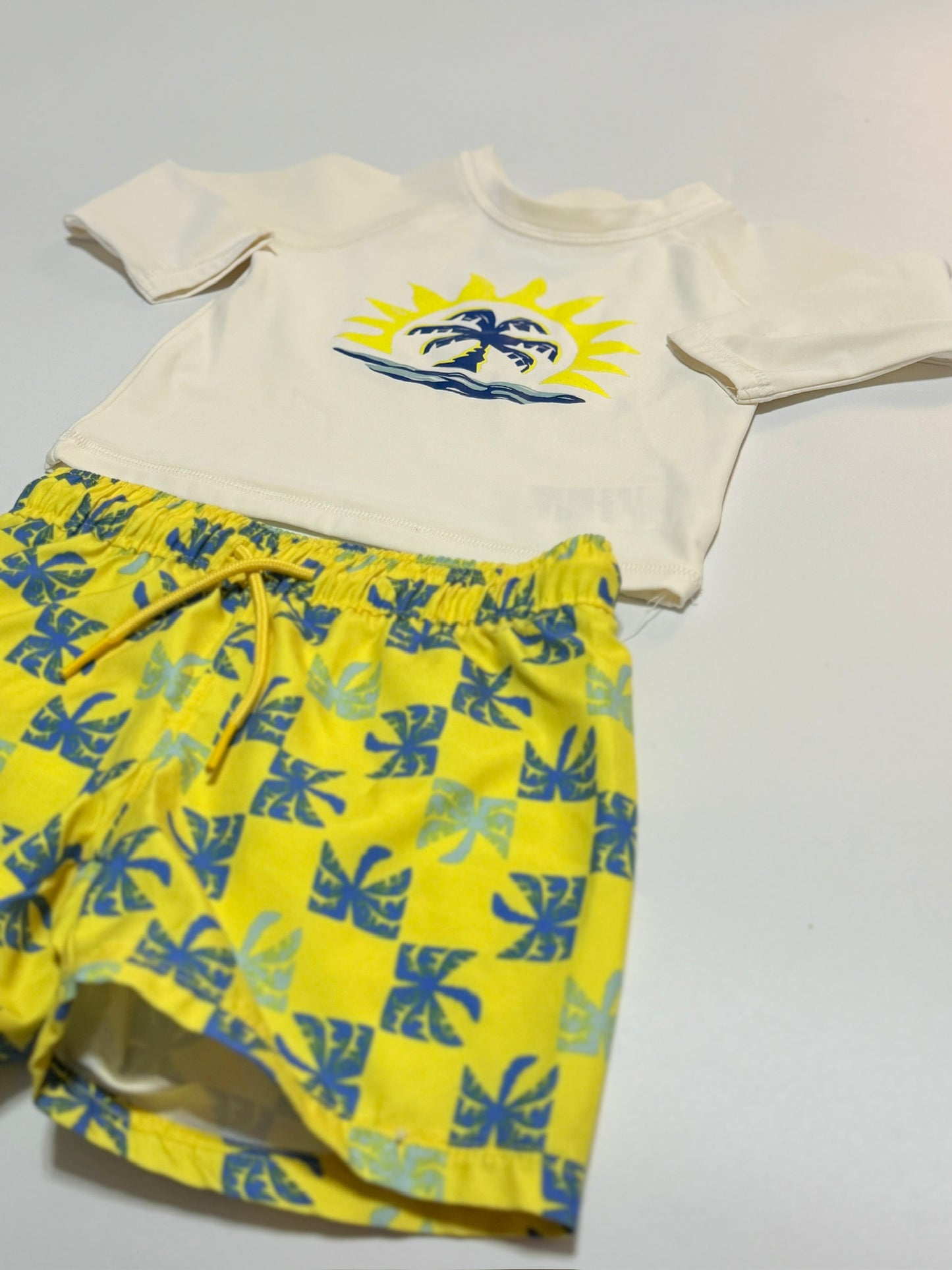Old Navy 12-18m 2pc Swim Set