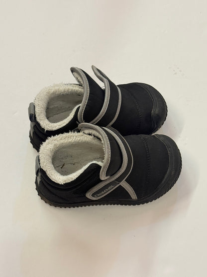 Morendl Black Barefoot Toddler Winter Boots Size 10