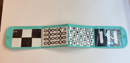 Lovevery Standing Card Holder Black White Card Set