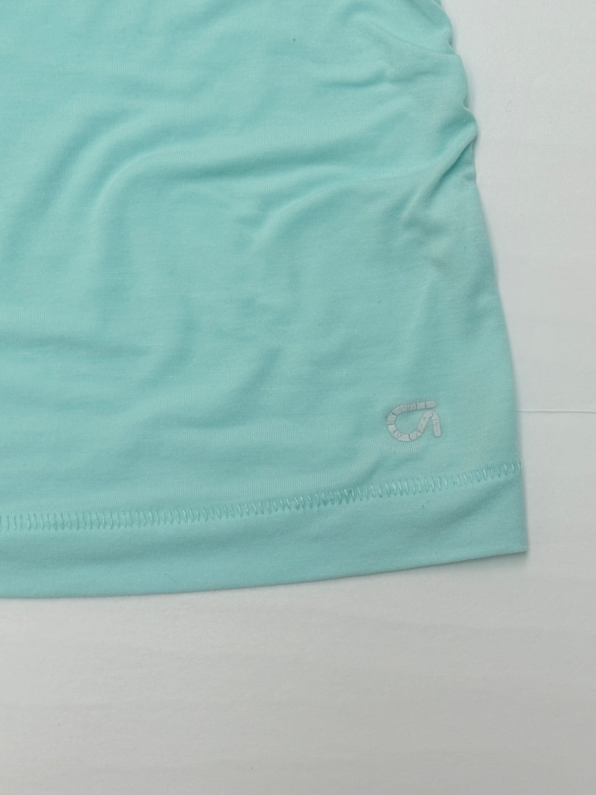 GapFit Maternity Breathe Racerback Tank M