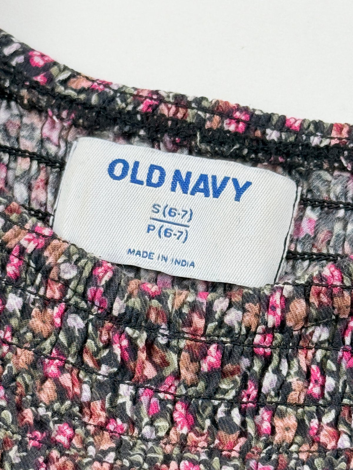 Old Navy Floral Smocked Dress S (6-7) 6-7