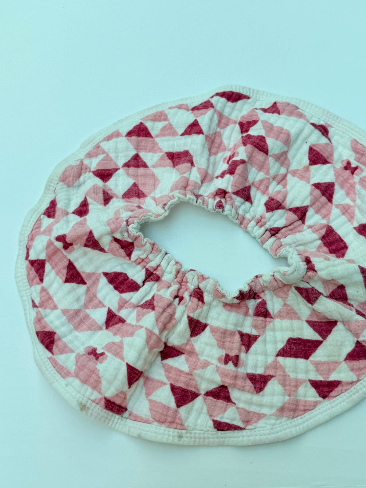 Muslin Triangle Print Baby Bib