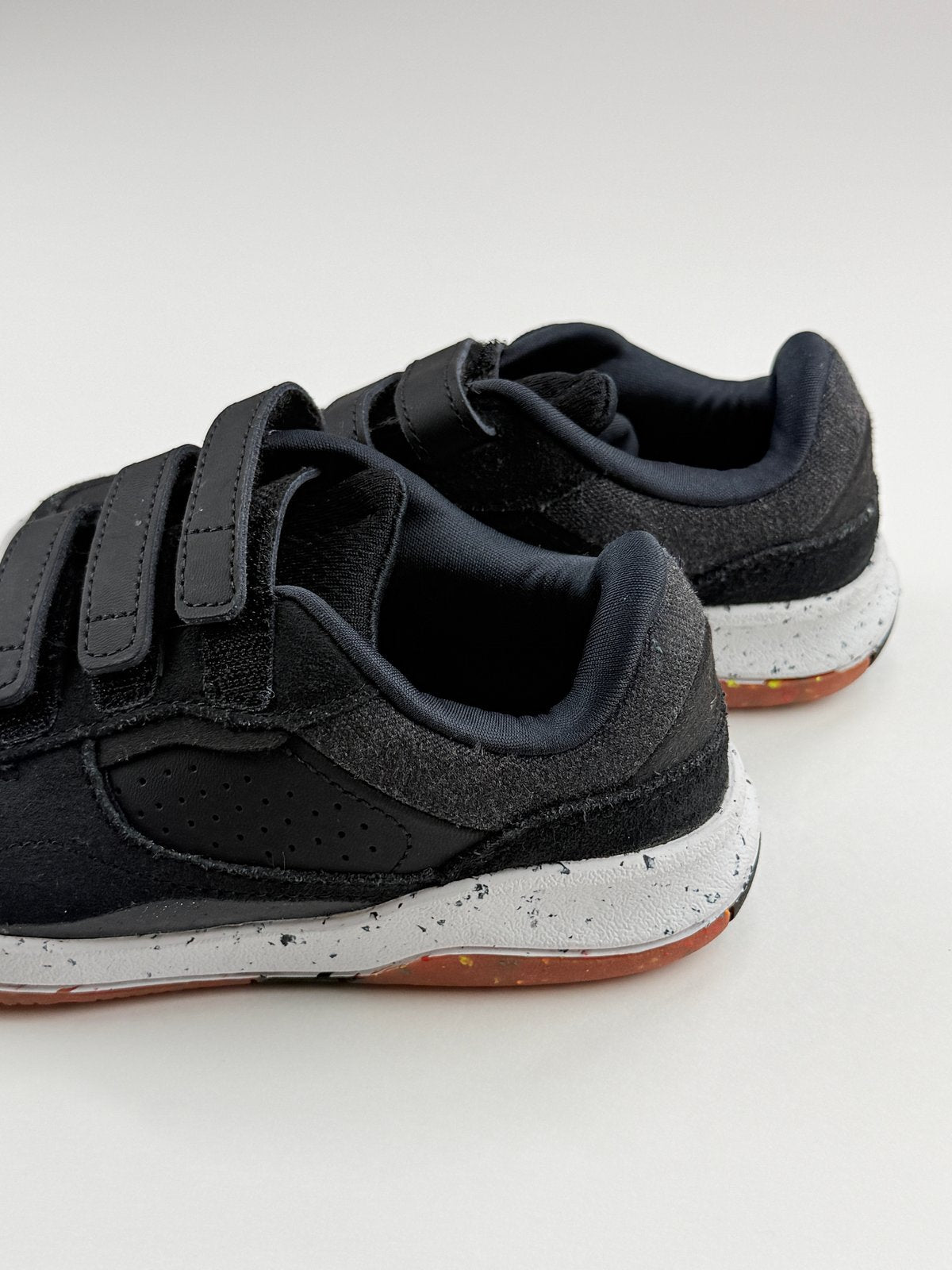 Decathlon Playventure City Black Sneakers Size 12C