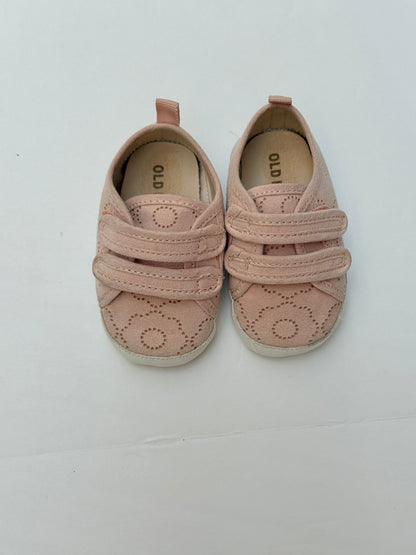 Old Navy Pink Floral Perforated Baby Sneakers 3-6M