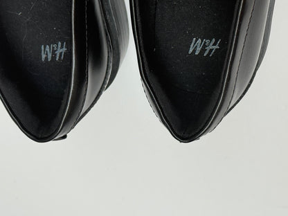 H&M Black Heart Chain Loafer EUR 30