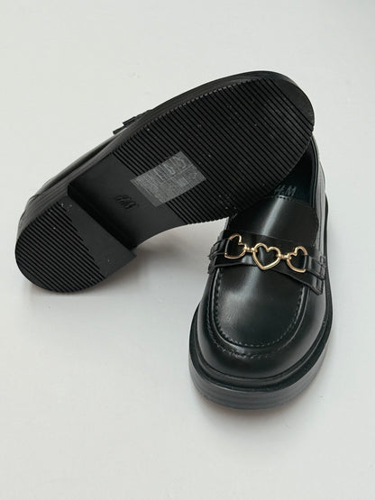 H&M Black Heart Chain Loafer EUR 30