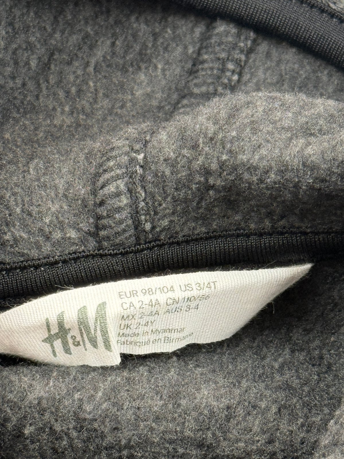 H&M Gray Knit Fleece Zip-Up Hoodie Size 2-4Y