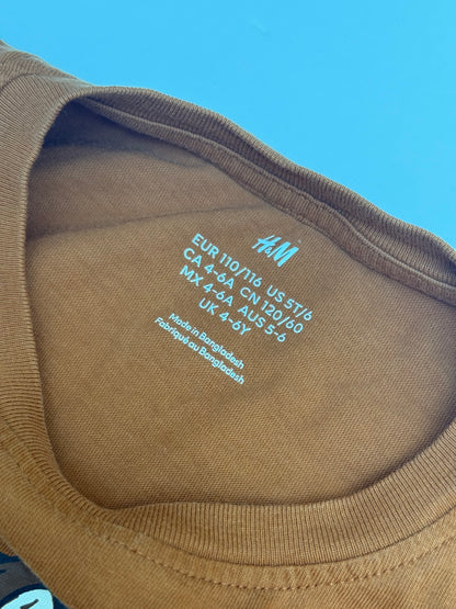 H&M Exploring Badger Long Sleeve Tee 5-6