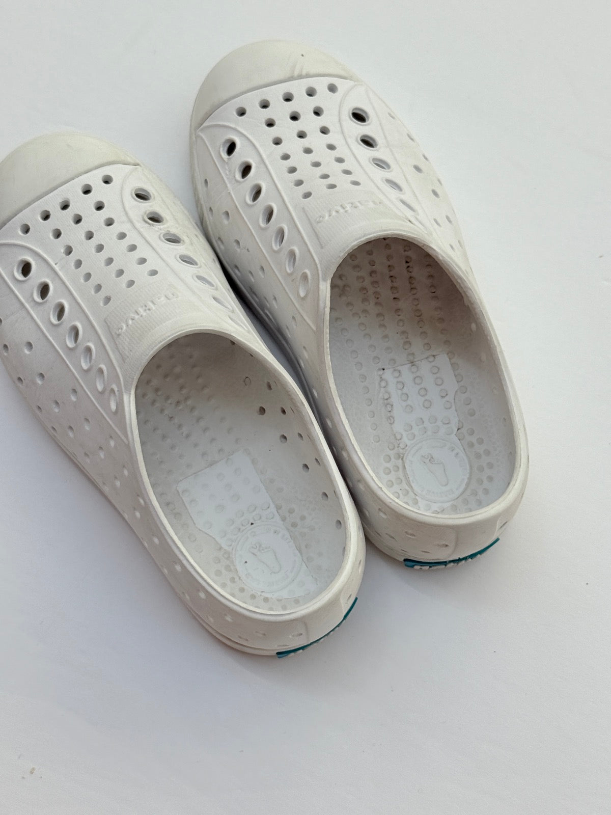 Native Jefferson White Slip-On Shoe C10