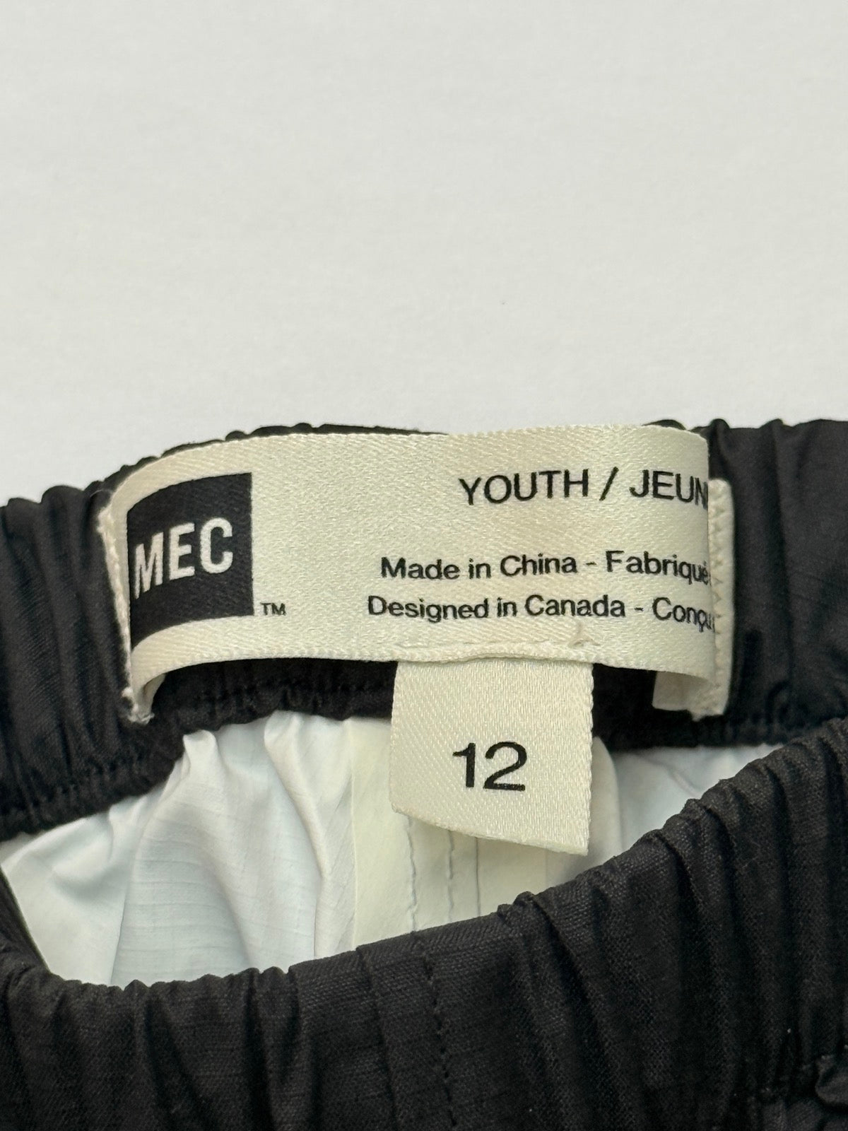 MEC Black Waterproof Rain Pants Youth 12
