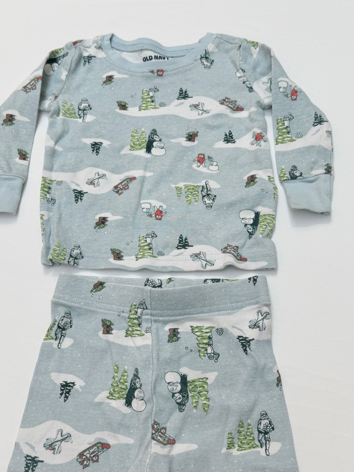 Old Navy Star Wars Snow Pajama Set 12-18M