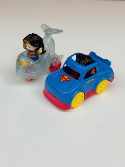 Fisher-Price Little People DC Superman Wonder Woman Set