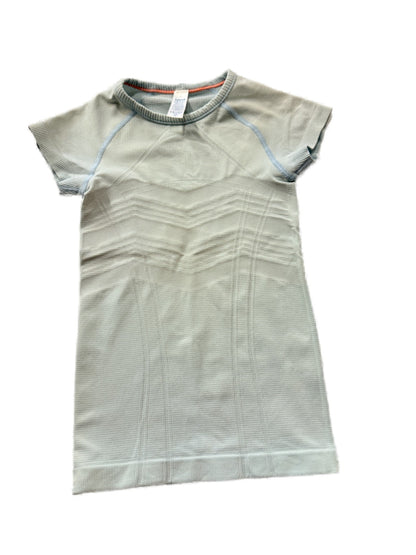 Ivivva by Lululemon Seamless T-Shirt Size 6