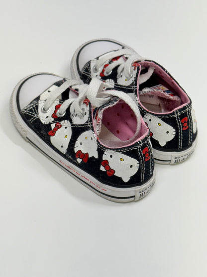 Hello Kitty Converse Chuck Taylor Low Top Size 7