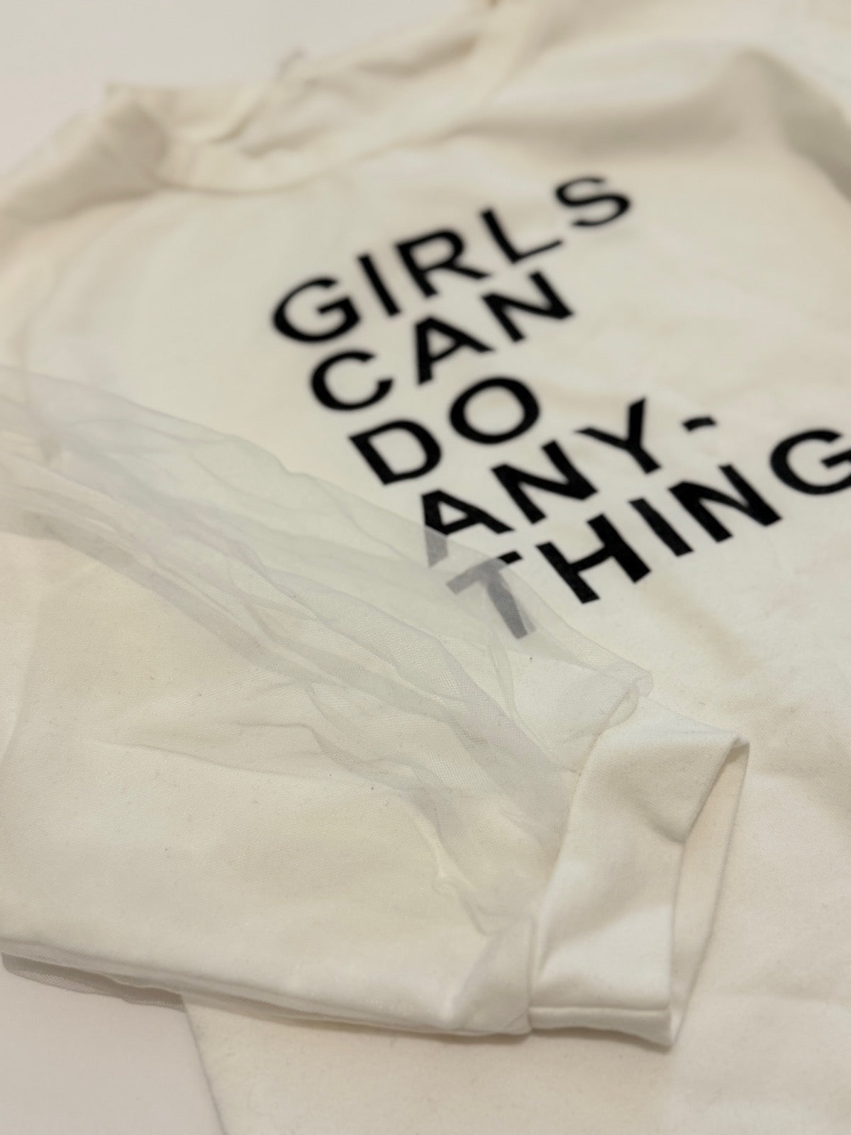 Unknown Girls Can Do Anything Sweatshirt 6-7Y