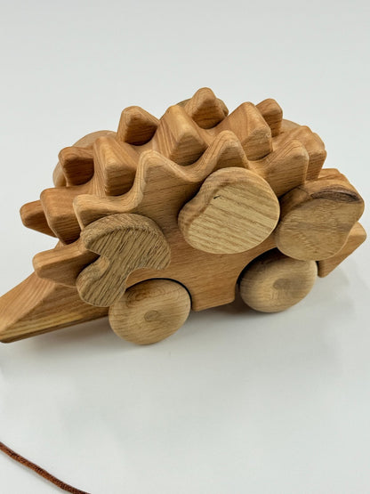 Wooden Hedgehog Pull Toy with Magnetic Pieces