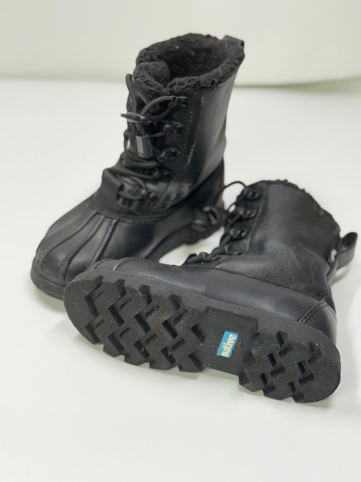 Native Black Duck Winter Boots C12
