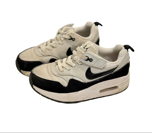 Nike Air Max 1 Black White  Shoes 4Y
