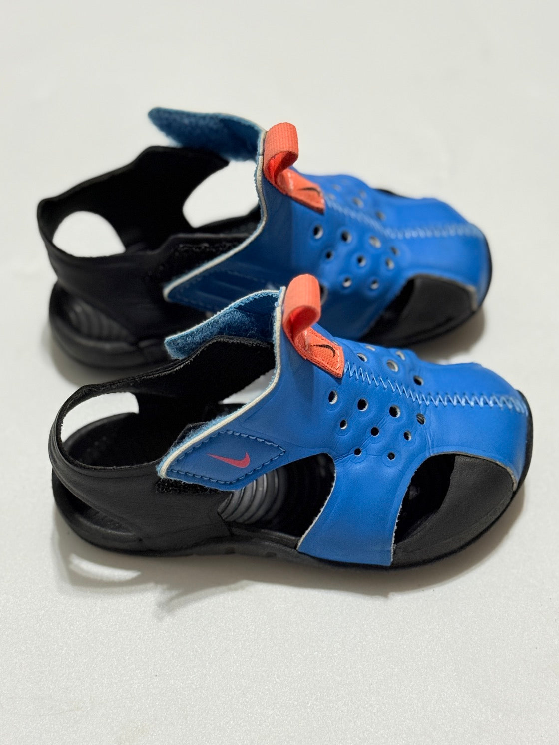 Nike Sunray Protect 2 Blue Sandals Size 7C