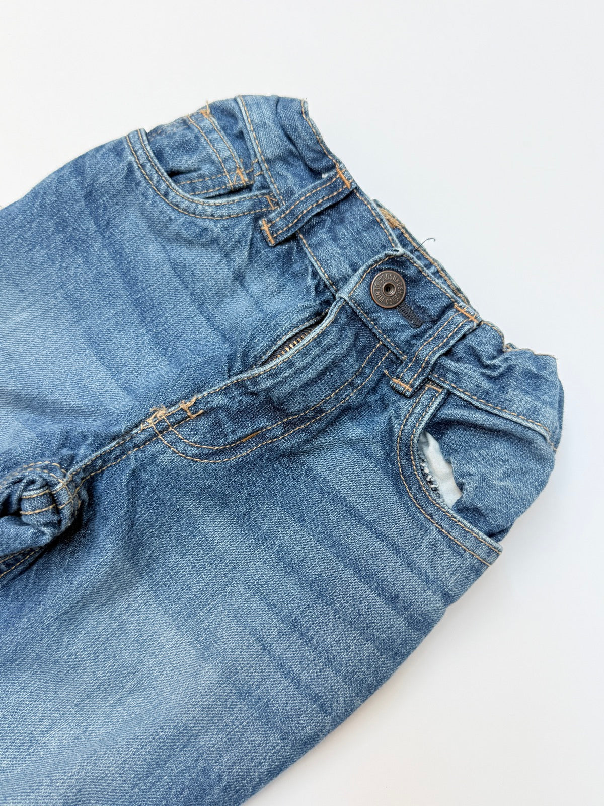 OshKosh B'Gosh Straight Jeans Size 6