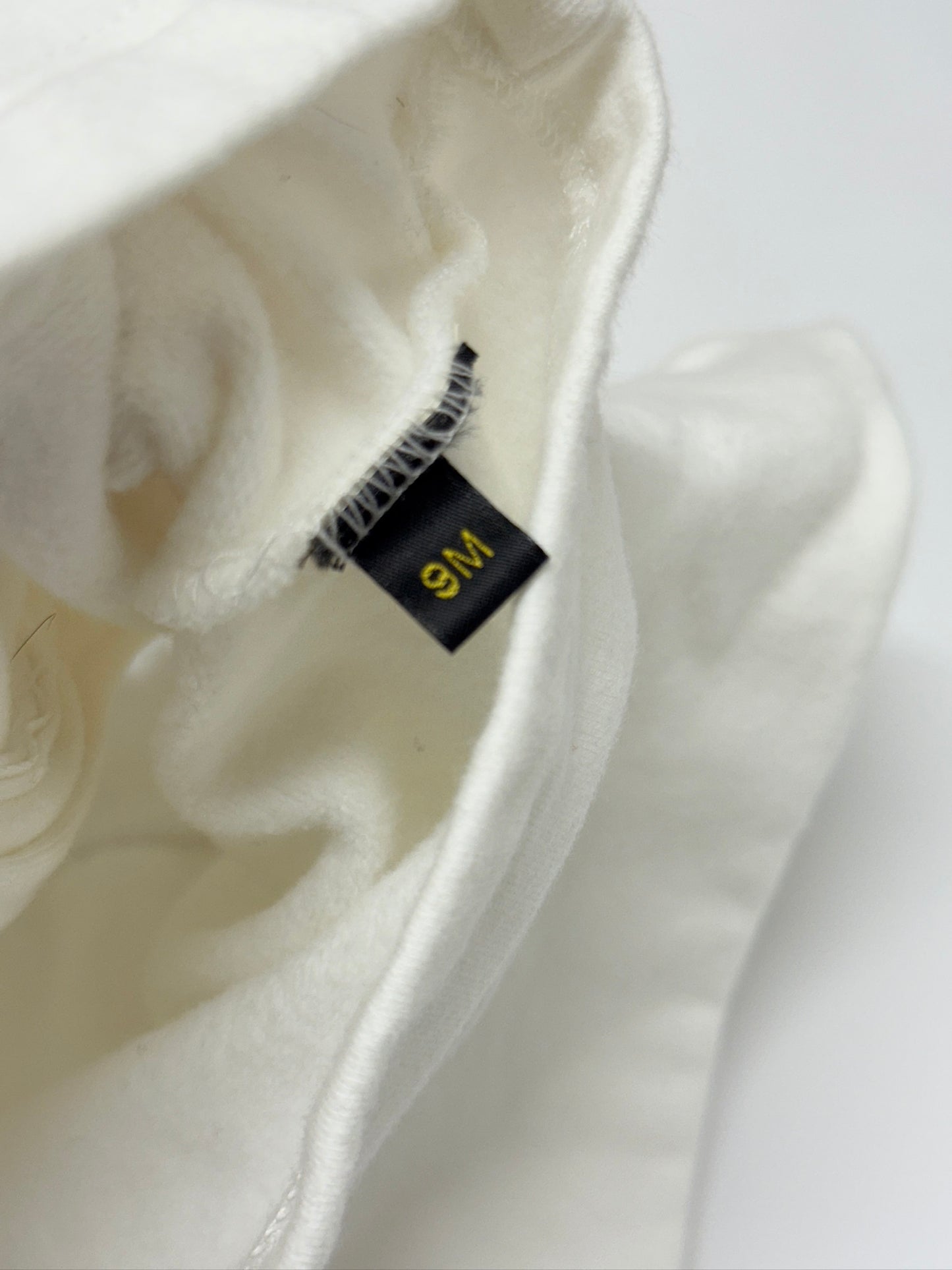 Veste zippée pour bébé | Inspirée des créateurs | Crème avec liseré marron | Taille 3-9M