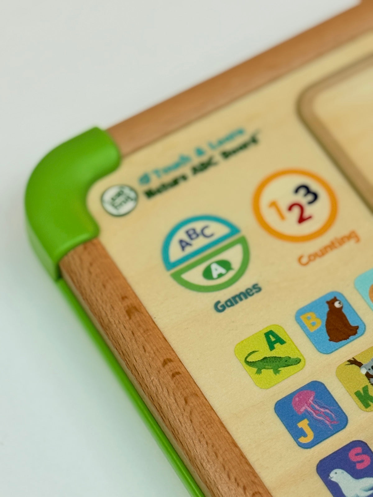 Screen Free LeapFrog Touch & Learn Nature ABC Board