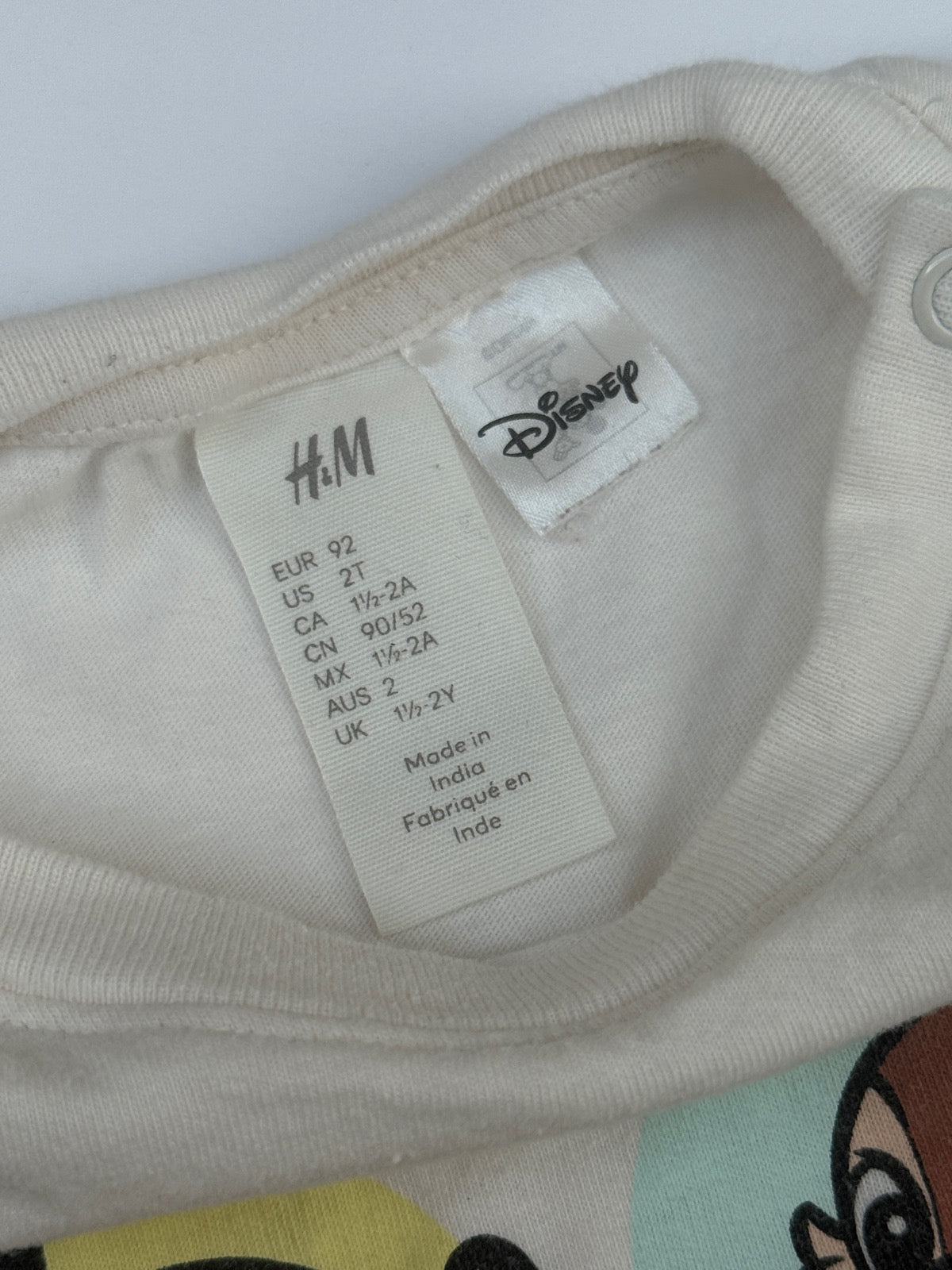 H&M Disney Welcome Friends Tee 2T
