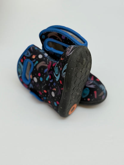 Bogs Baby B-Moc Space Print Boot Size 7