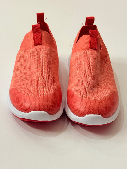 Reima Coral Knit Slip-On Sneaker Size 32