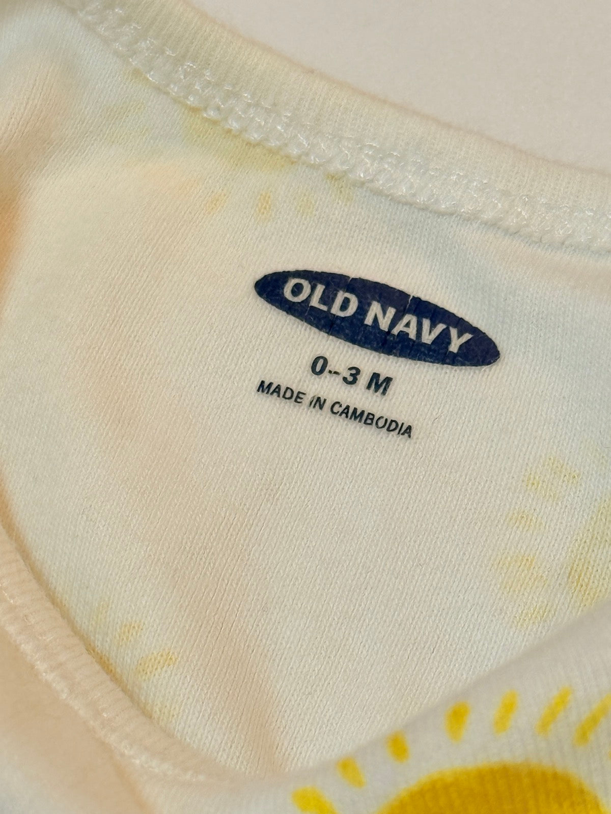 Old Navy Sun Print White Bodysuit 0-3M