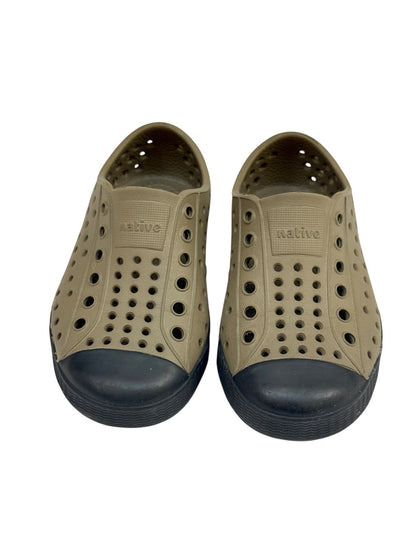 Native Jefferson Slip-On Shoe C7