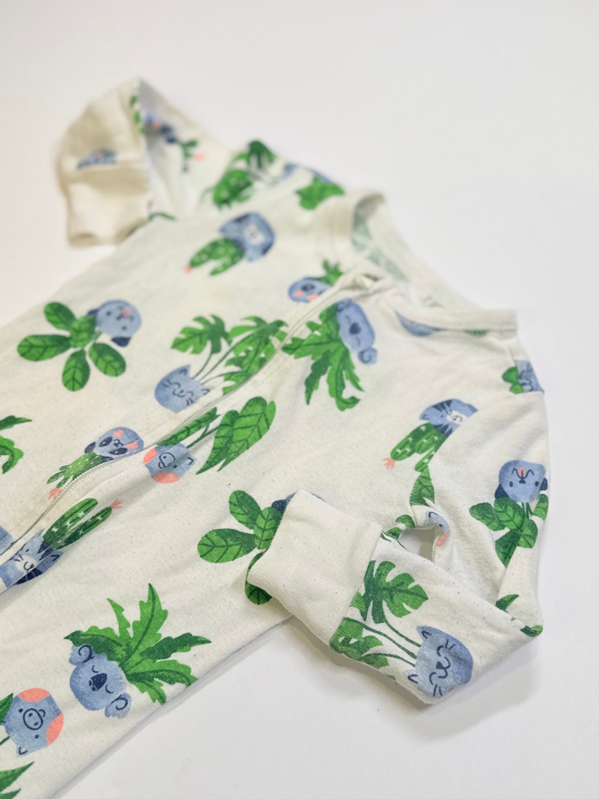 Old Navy Plant Animals Zip Sleeper 12-18M