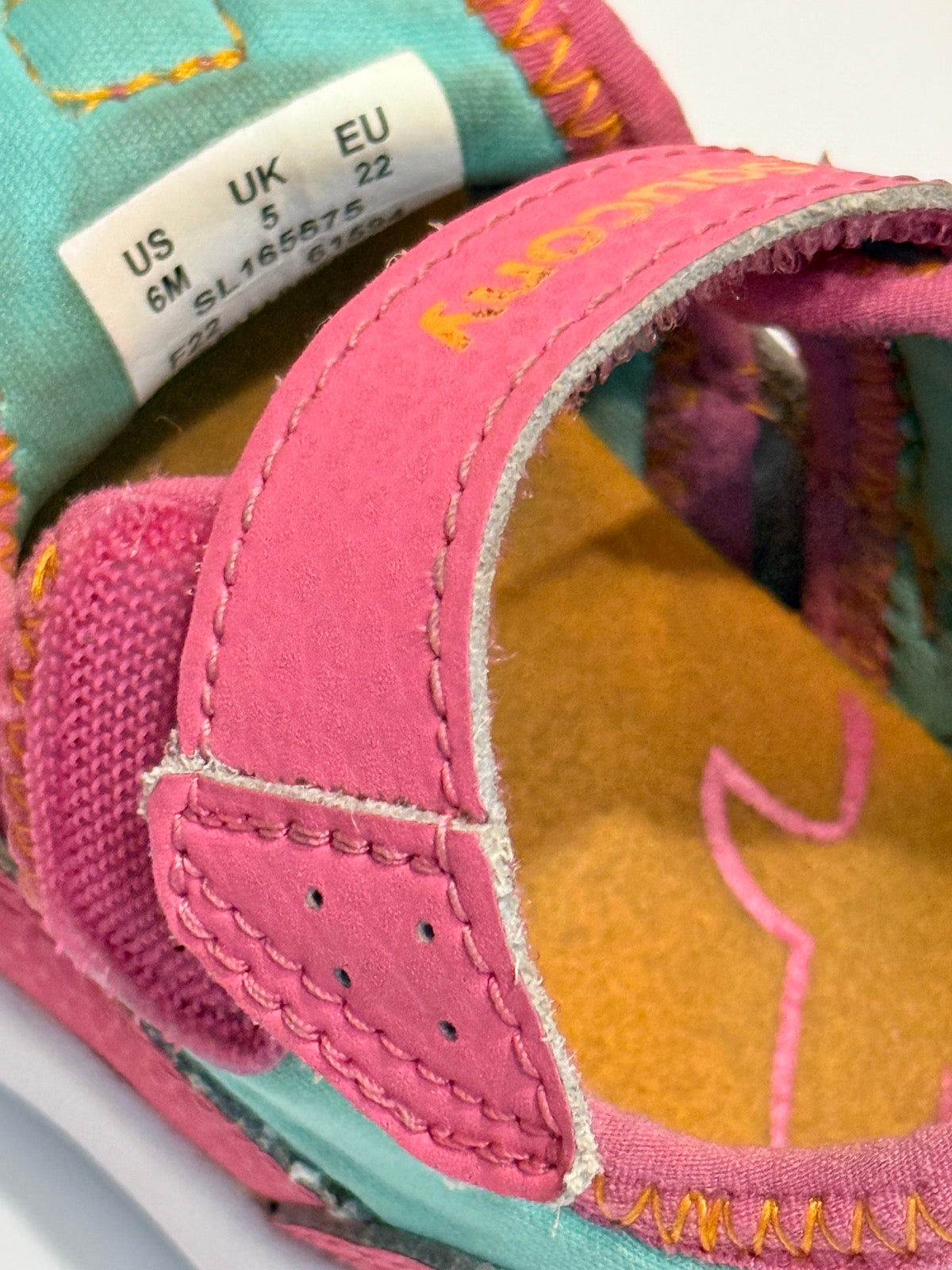 Saucony Pink Teal Sandal Sneaker Size 6M