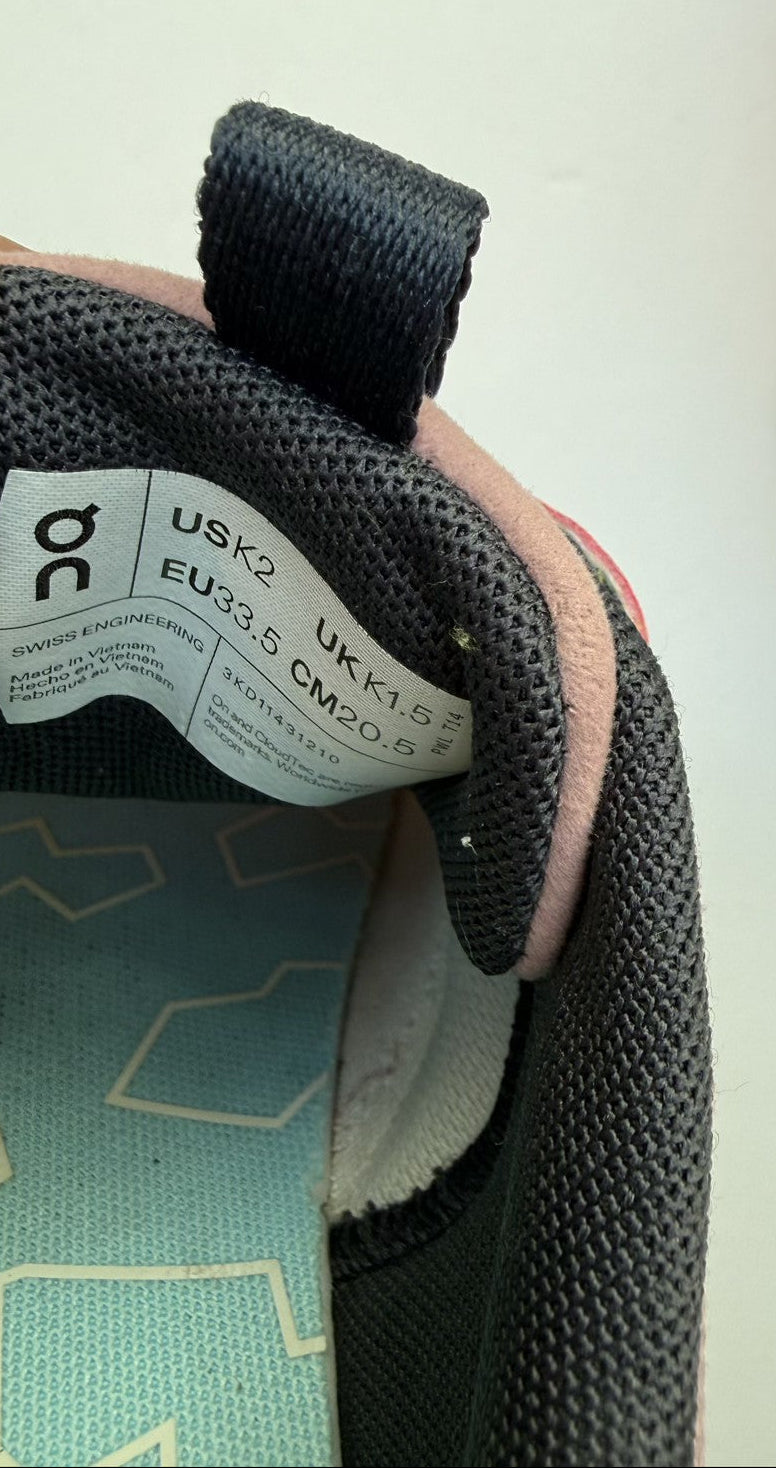 On Running Cloud Kids Sneaker Rose Size 2