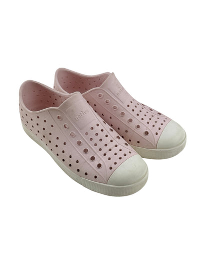 Native Jefferson Pink Slip-On Shoes J3 US3