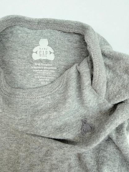 Baby Gap Gray Long Sleeve Bodysuit 3-6M