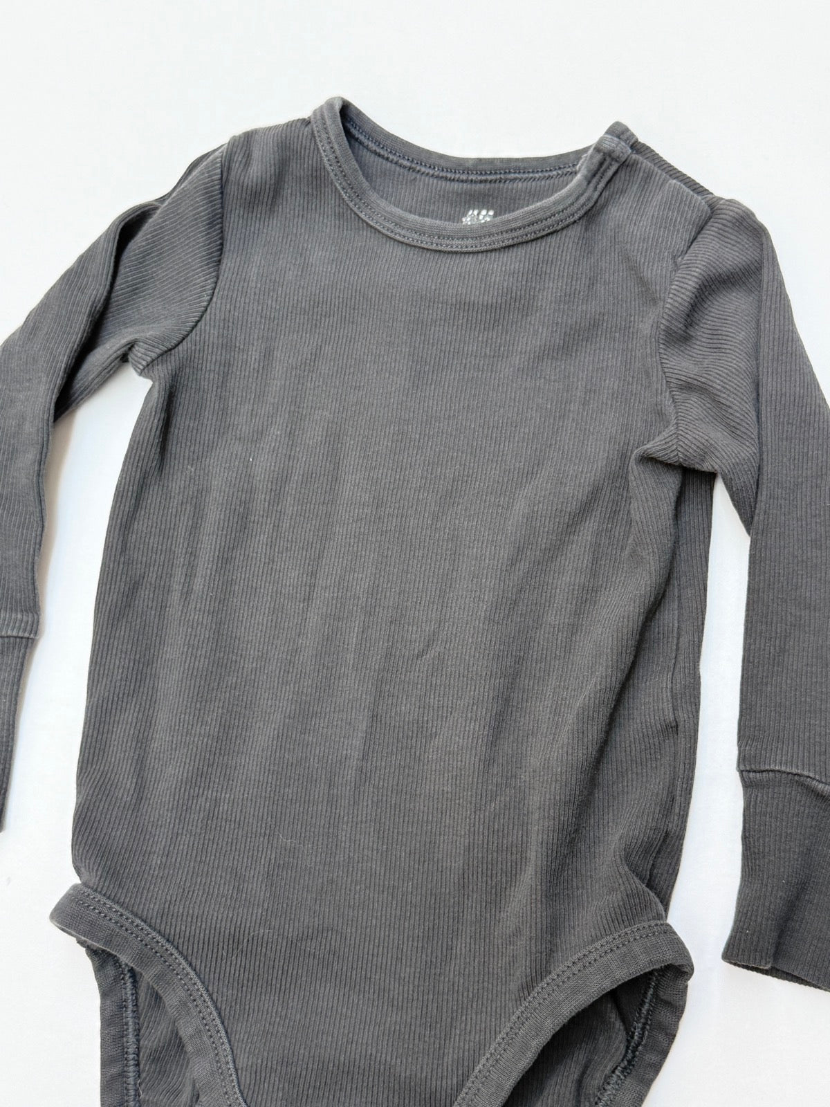 H&M Ribbed Long Sleeve Bodysuit 4-6M