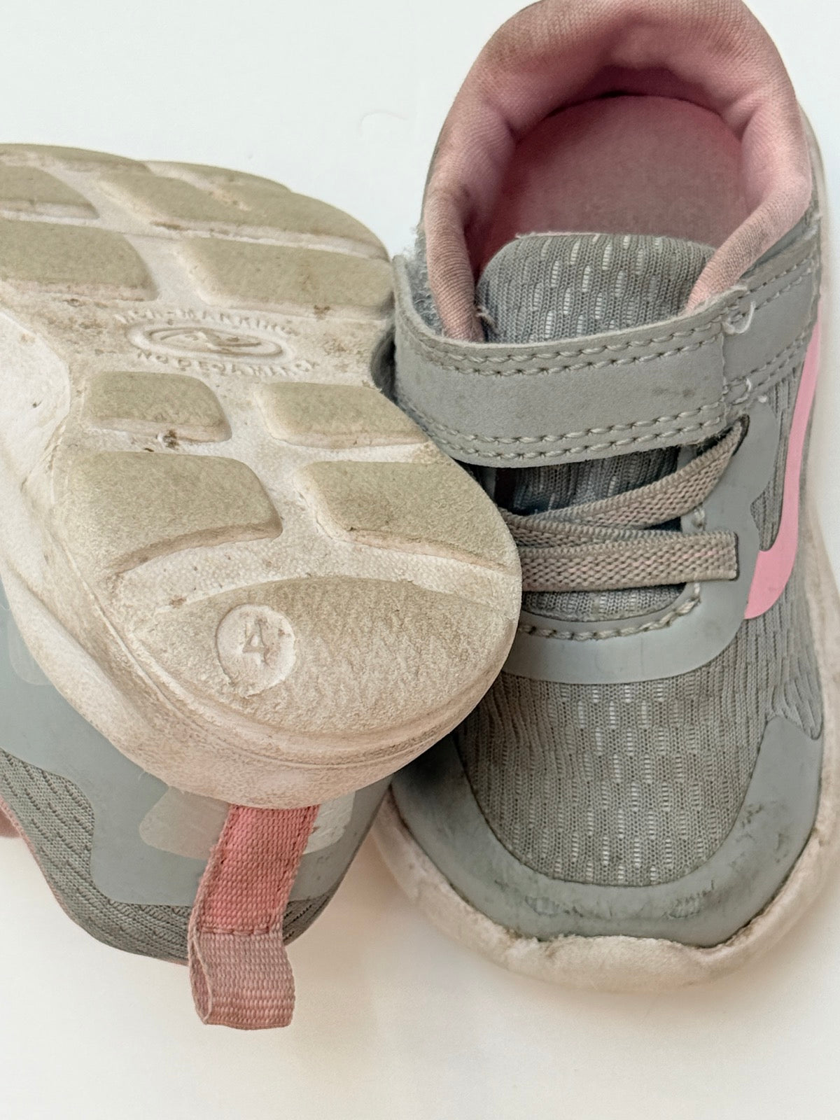 Toddler Gray Pink Sneakers Size 4