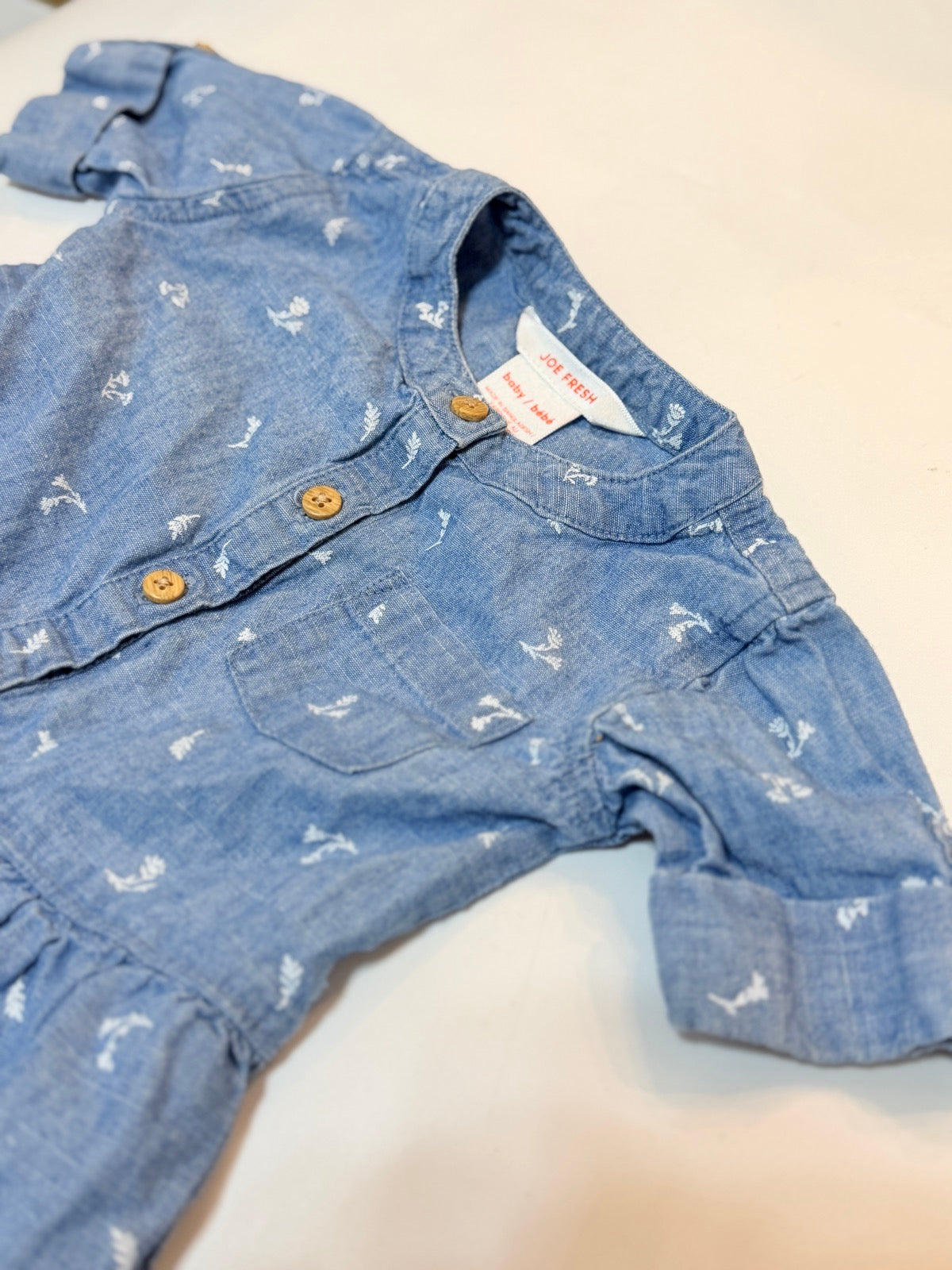 Joe Fresh Chambray Floral Button Top 3-6m