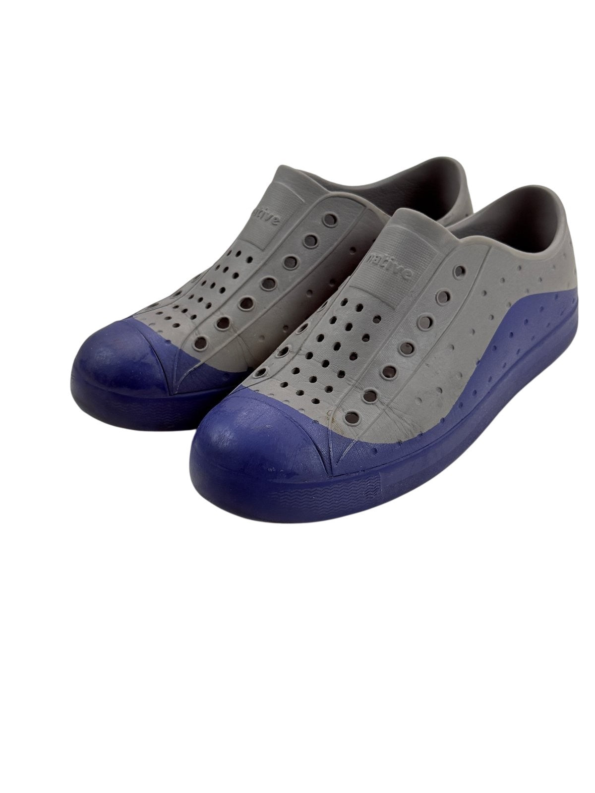 Native Jefferson Gray Blue Slip-On Shoes Size J2 US2