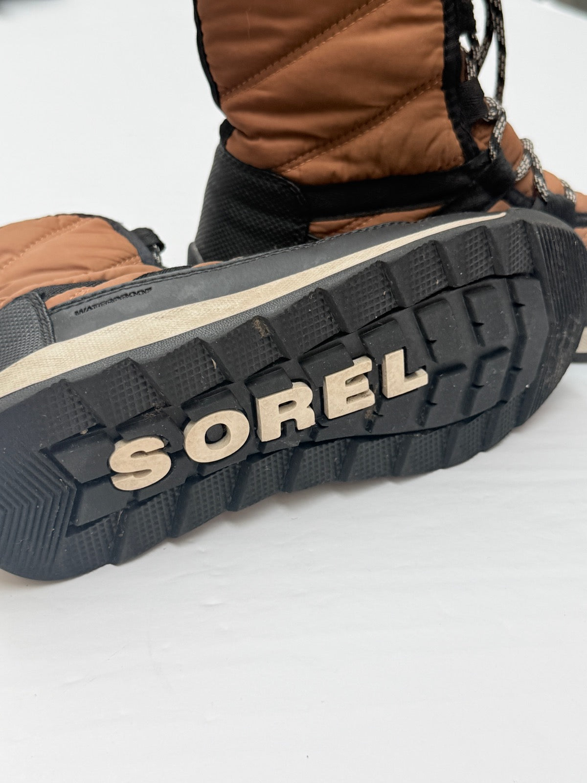 Sorel Youth Whitney II Short Waterproof Boots Size 3
