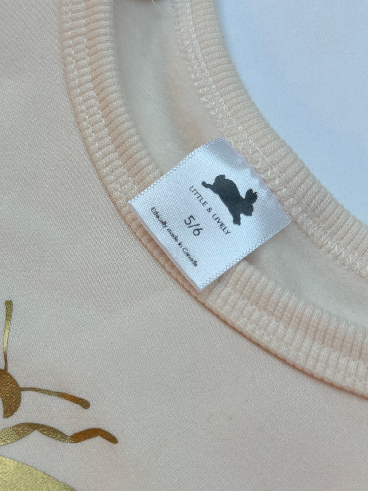 Little & Lively Bee Kind Sweatshirt Size 5 6
