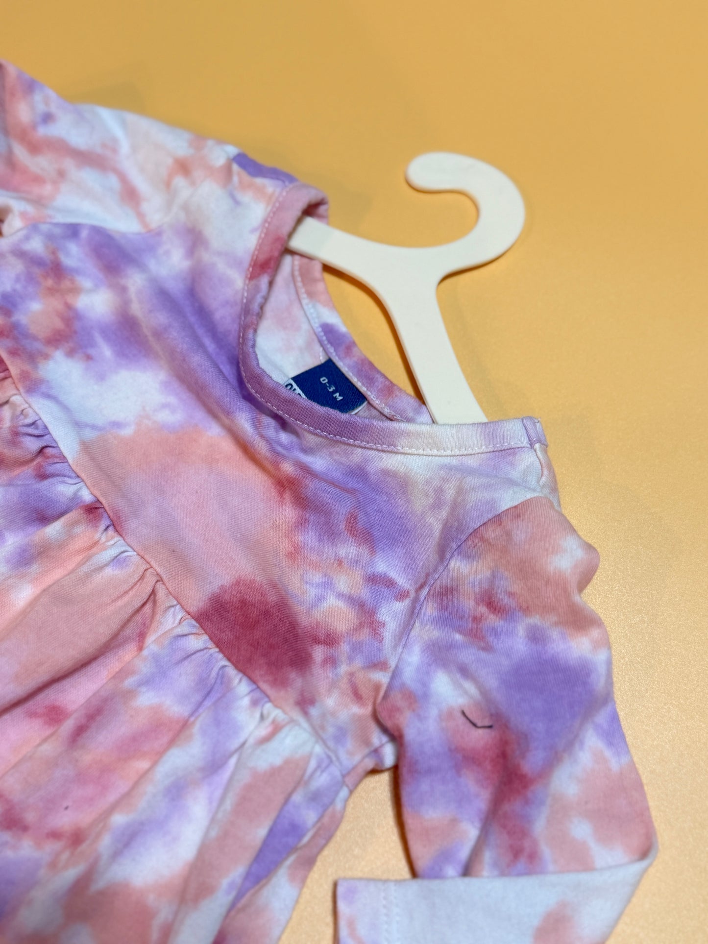 Old Navy Tye Dye 0-3m