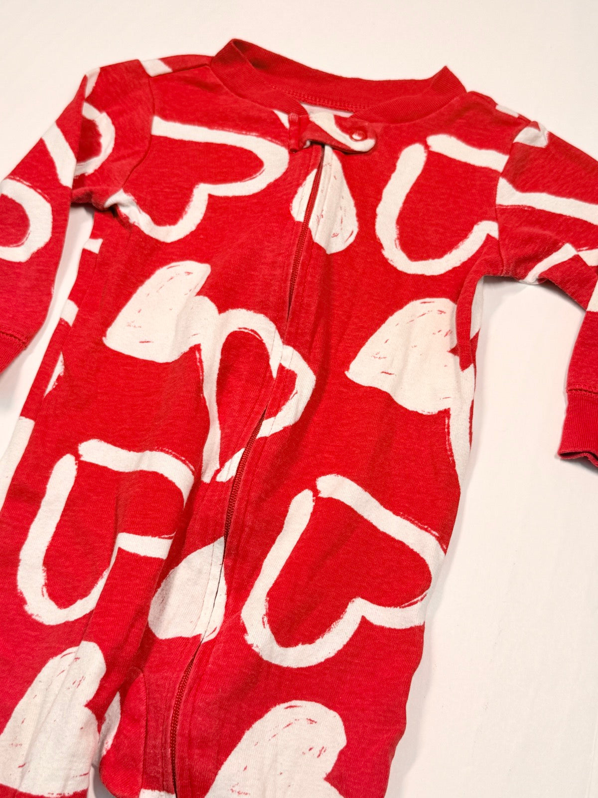 Carter's Red Heart Footed Sleeper 9M