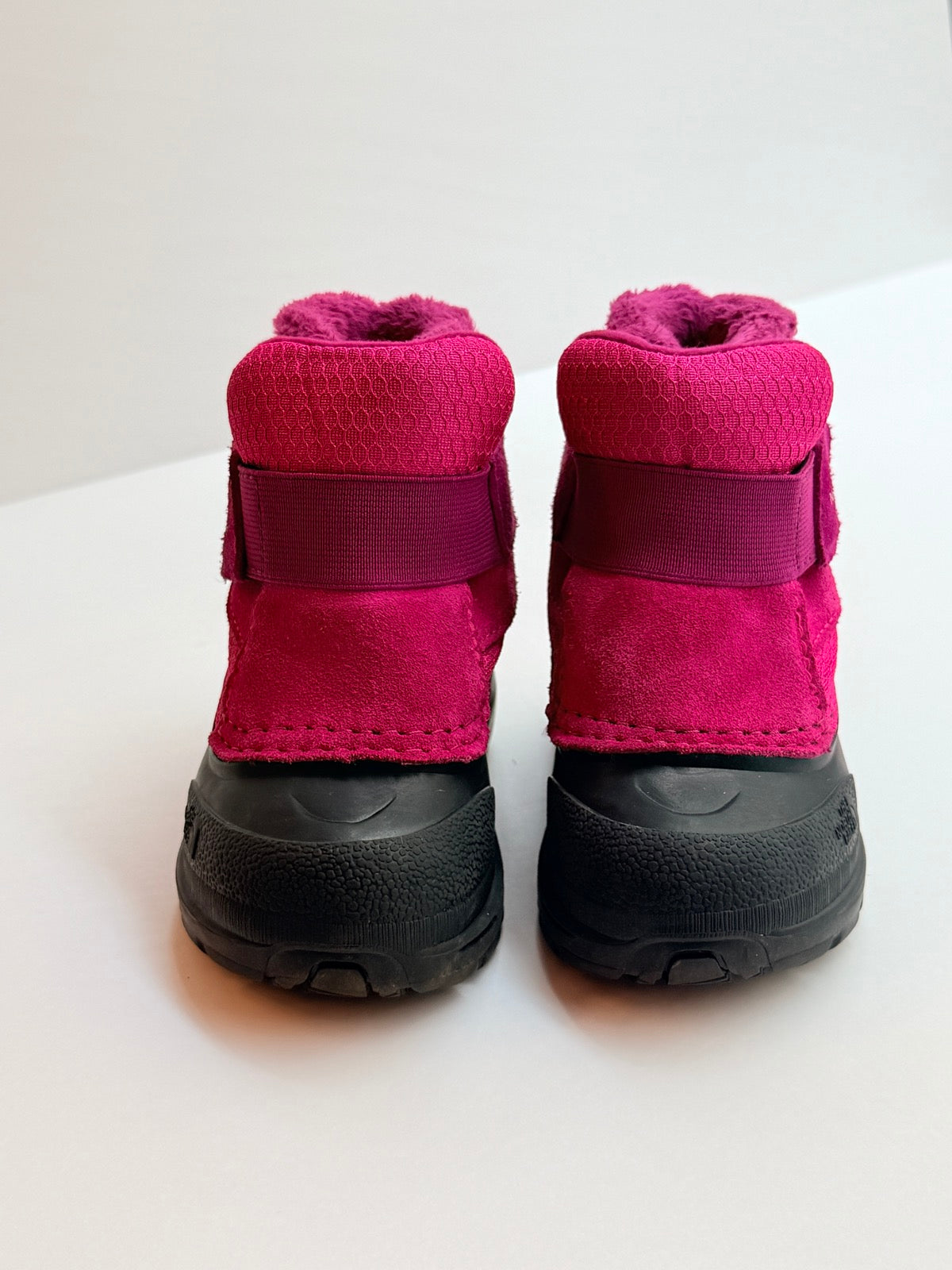 The North Face Alpenglow II Boot Size 5