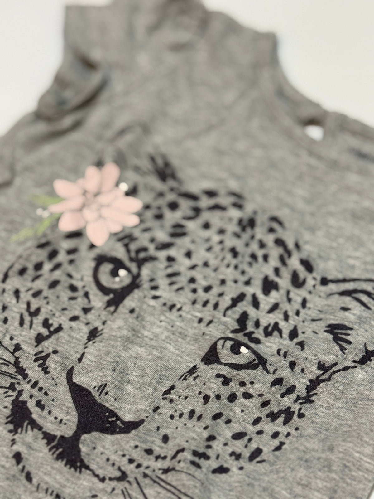 babyGap Leopard Graphic Tee 18-24m