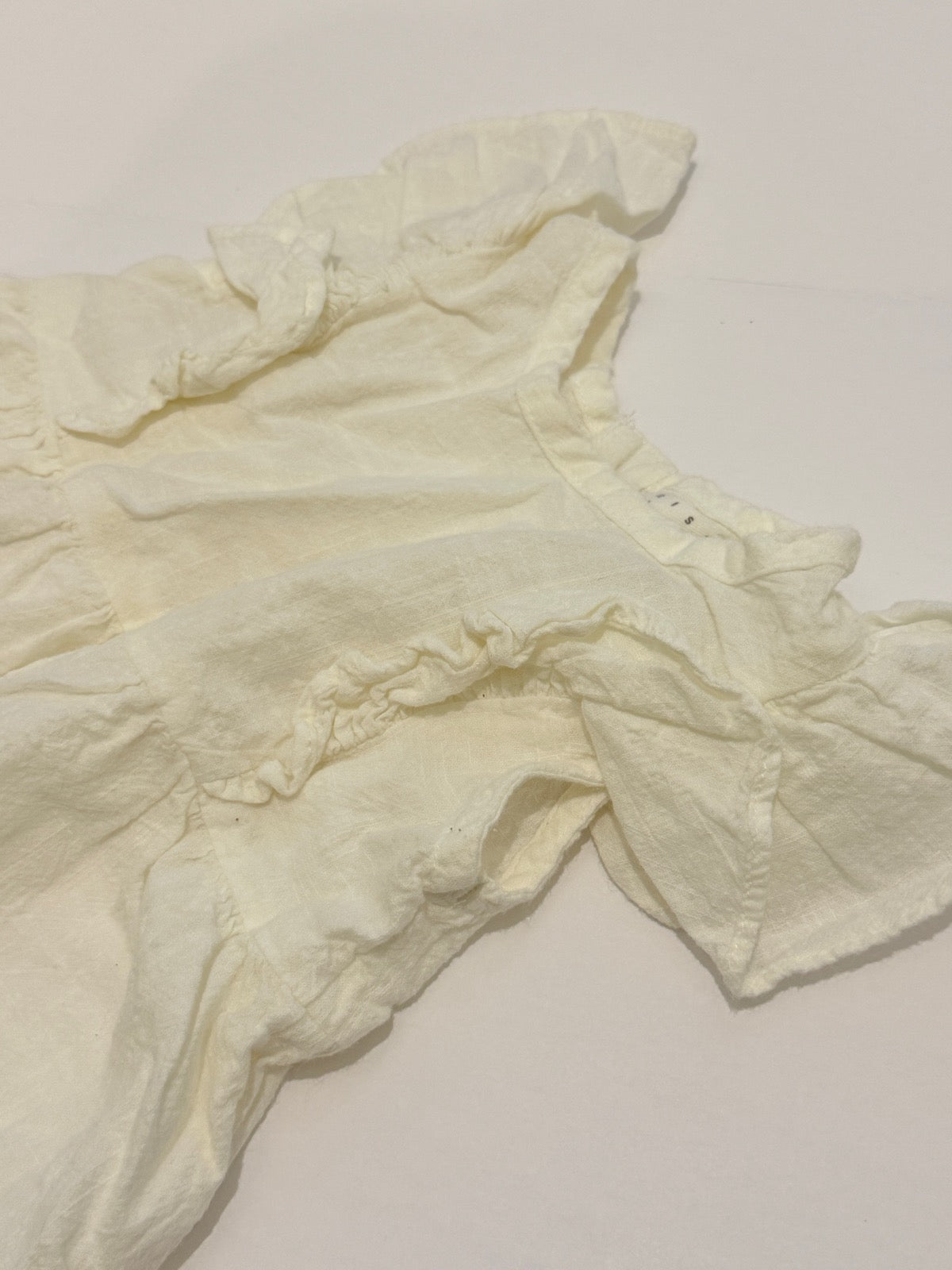 Rise Little Earthling White Linen Ruffle Dress 9-12M
